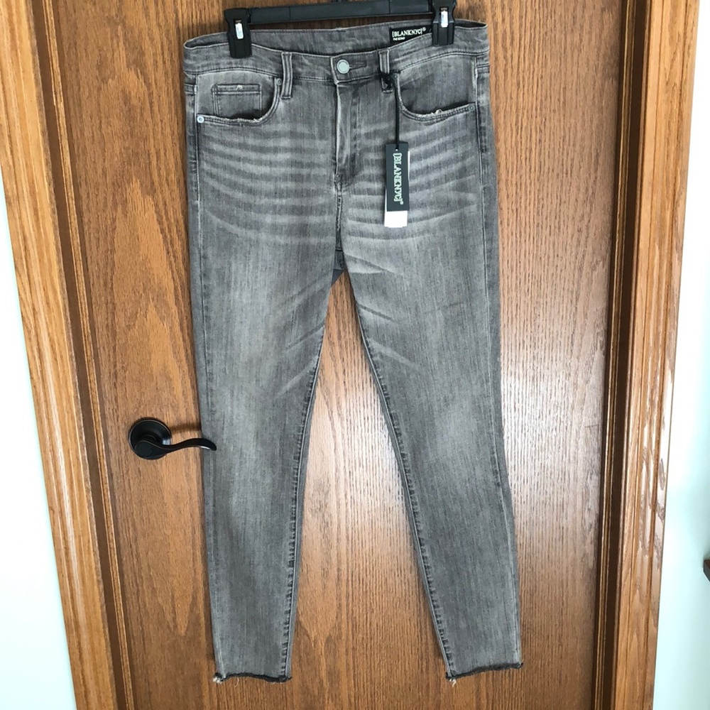 Blank NYC Gray Skinny Jeans with Distressed Wash